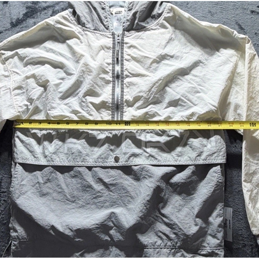 Star Wars Guided By The Light Reflective Half-Zip Jacket by Ashley Eckstein Sz L - Picture 12 of 14